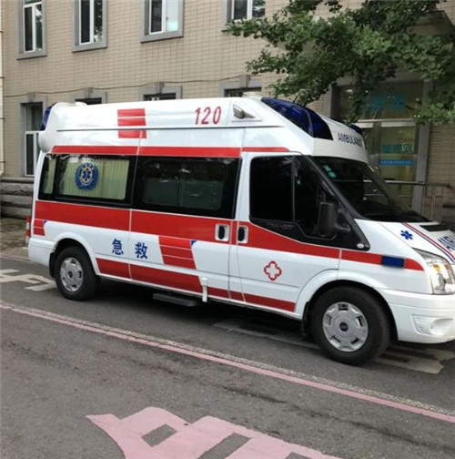 泸县选择我们的救护车出租,开启安心转院之旅